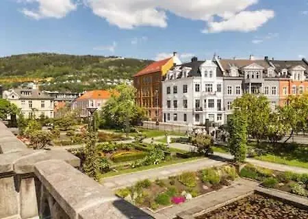 Apartment Dinbnb L Historical Building I 100m To Museum *