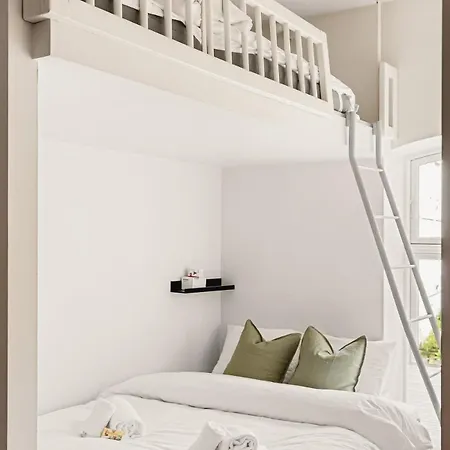 Apartmán Dinbnb L Historical Building I 100m To Museum Bergen